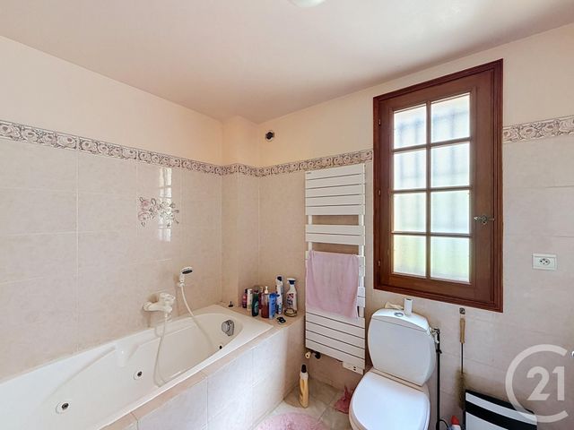 Maison &agrave; vendre - 6 pi&egrave;ces - 127,89 m2 - Fontainebleau - 77 - ILE-DE-FRANCE