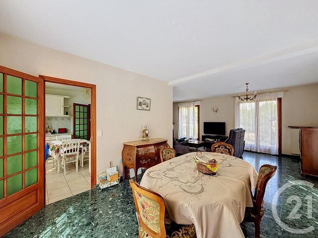 Maison &agrave; vendre - 6 pi&egrave;ces - 127,89 m2 - Fontainebleau - 77 - ILE-DE-FRANCE