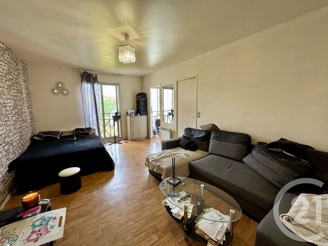 Appartement Studio &agrave; vendre - 1 pi&egrave;ce - 31,41 m2 - Fontainebleau - 77 - ILE-DE-FRANCE