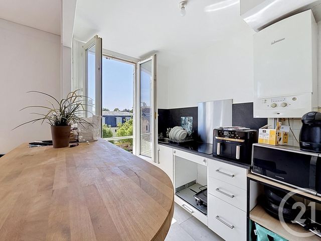 Appartement 3 pièces &agrave; vendre - 3 pi&egrave;ces - 49,65 m2 - Fontainebleau - 77 - ILE-DE-FRANCE