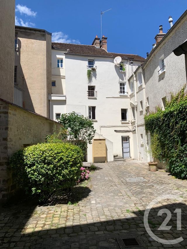 Location appartement à FONTAINEBLEAU (77300) CENTURY 21