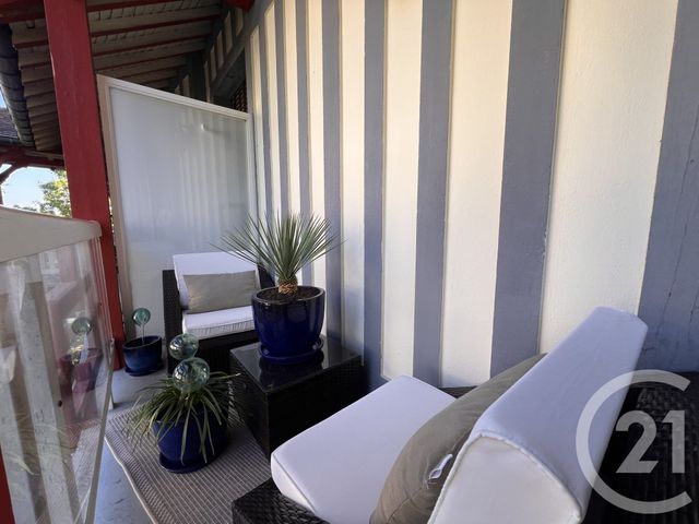 Appartement à vendre - 2 pièces - 42,97 m2 - Bois Le Roi - 77 - ILE-DE-FRANCE