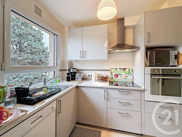 Appartement F4 &agrave; vendre - 4 pi&egrave;ces - 78,67 m2 - Fontainebleau - 77 - ILE-DE-FRANCE