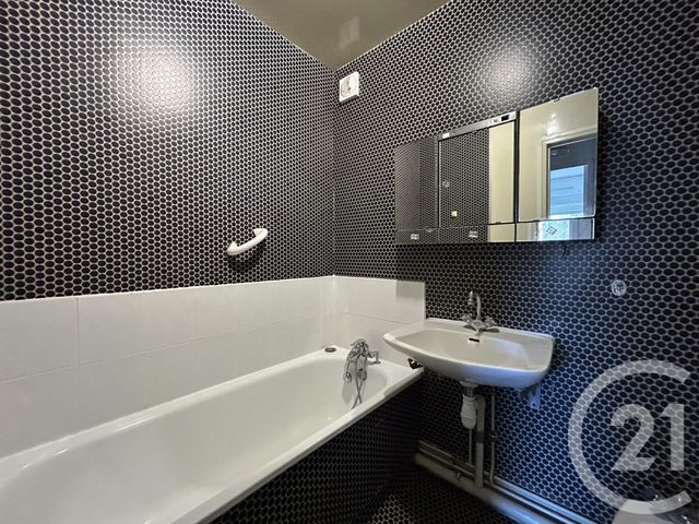 Appartement &agrave; vendre - 4 pi&egrave;ces - 82,07 m2 - Avon - 77 - ILE-DE-FRANCE