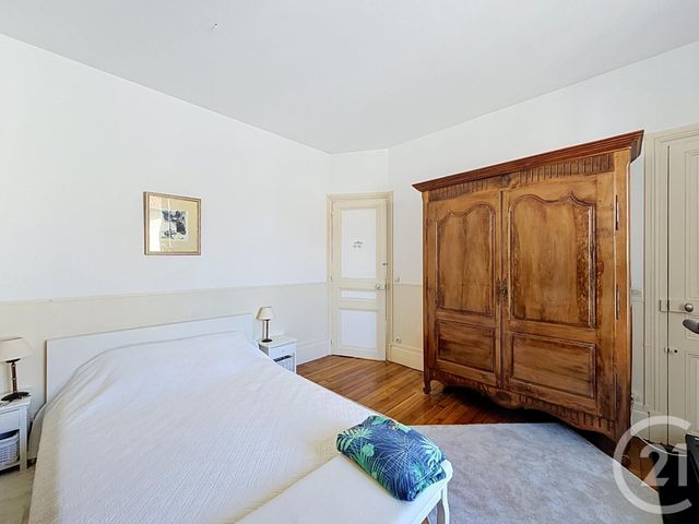 Maison &agrave; vendre - 10 pi&egrave;ces - 227 m2 - Fontainebleau - 77 - ILE-DE-FRANCE