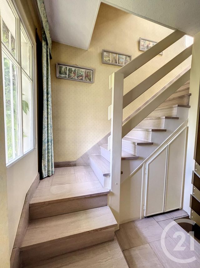 Maison à vendre - 4 pièces - 117,42 m2 - Fontainebleau - 77 - ILE-DE-FRANCE