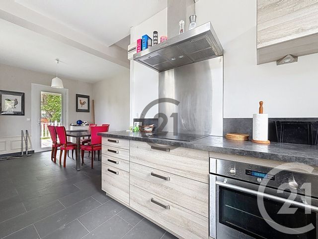 Maison &agrave; vendre - 8 pi&egrave;ces - 165,82 m2 - Fontainebleau - 77 - ILE-DE-FRANCE