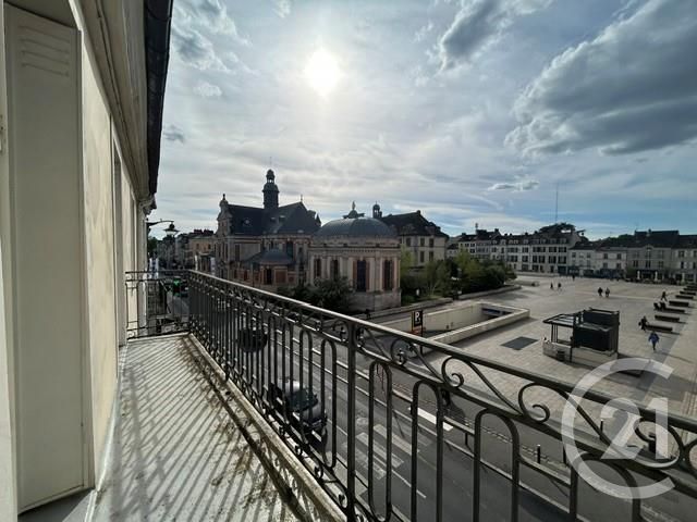 Appartement &agrave; vendre - 4 pi&egrave;ces - 82 m2 - Fontainebleau - 77 - ILE-DE-FRANCE