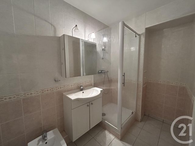 Appartement &agrave; vendre - 3 pi&egrave;ces - 69,77 m2 - Avon - 77 - ILE-DE-FRANCE