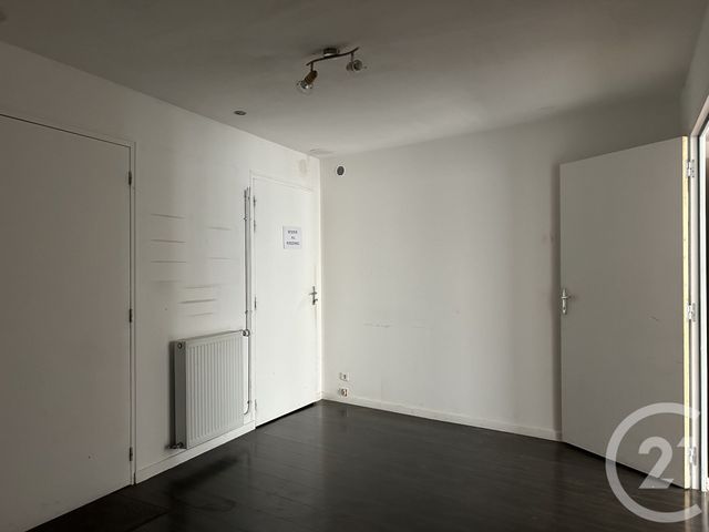 Local commercial à louer - 39.0 m2 - 77 - Seine-et-Marne