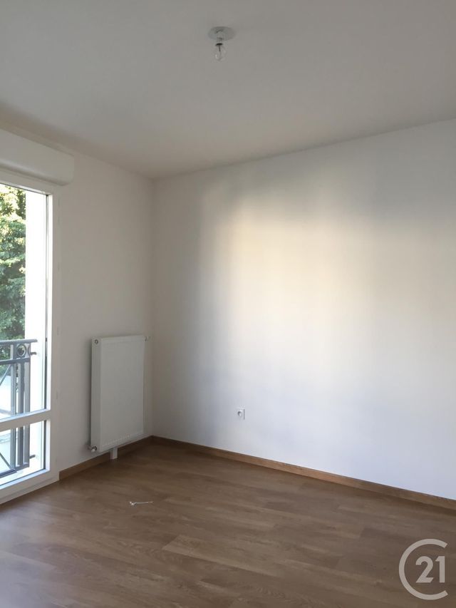 Appartement F4 &agrave; vendre - 4 pi&egrave;ces - 79,48 m2 - Fontainebleau - 77 - ILE-DE-FRANCE