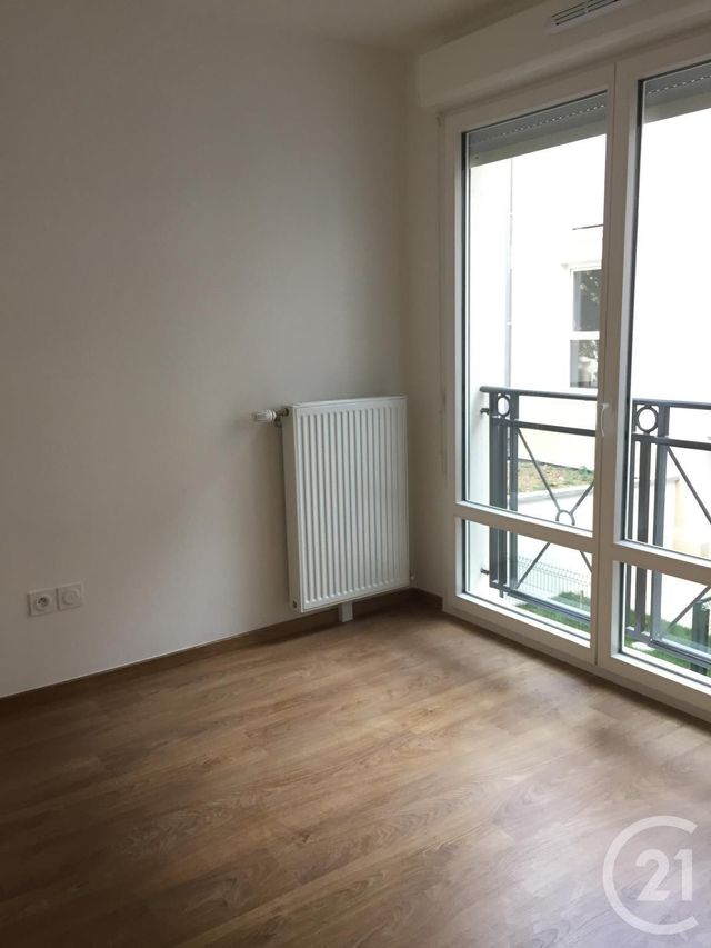 Appartement F4 &agrave; vendre - 4 pi&egrave;ces - 79,48 m2 - Fontainebleau - 77 - ILE-DE-FRANCE