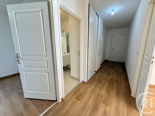 Appartement F4 &agrave; vendre - 4 pi&egrave;ces - 79,48 m2 - Fontainebleau - 77 - ILE-DE-FRANCE