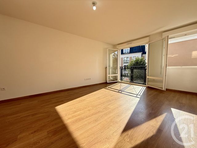 Appartement F4 &agrave; vendre - 4 pi&egrave;ces - 79,48 m2 - Fontainebleau - 77 - ILE-DE-FRANCE