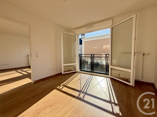Appartement F4 &agrave; vendre - 4 pi&egrave;ces - 79,48 m2 - Fontainebleau - 77 - ILE-DE-FRANCE