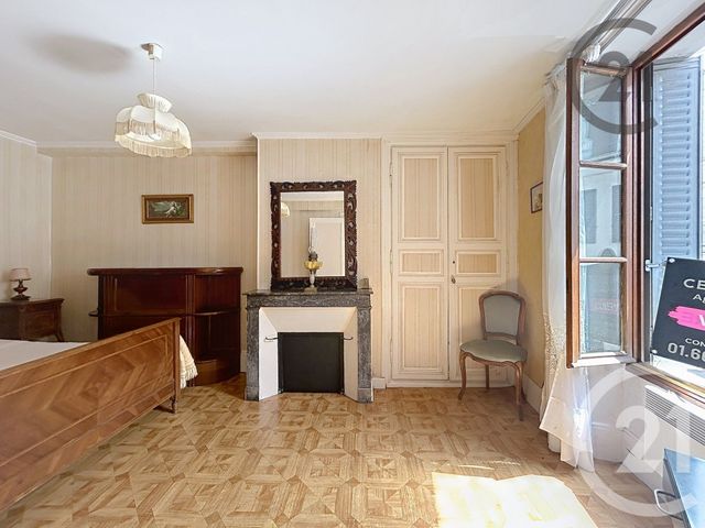 Appartement &agrave; vendre - 3 pi&egrave;ces - 55,68 m2 - Fontainebleau - 77 - ILE-DE-FRANCE