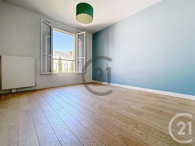 Appartement T3 &agrave; vendre - 3 pi&egrave;ces - 76,20 m2 - Fontainebleau - 77 - ILE-DE-FRANCE
