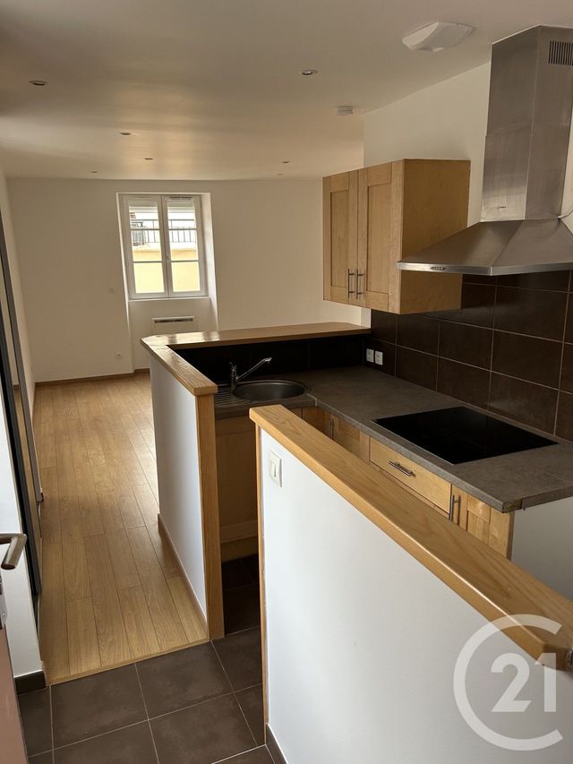 Appartement Studio à louer - 1 pièce - 27,57 m2 - Fontainebleau - 77 - ILE-DE-FRANCE