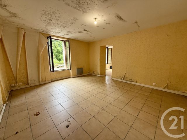 Immeuble &agrave; vendre - 129,31 m2 - Vulaines Sur Seine - 77 - ILE-DE-FRANCE