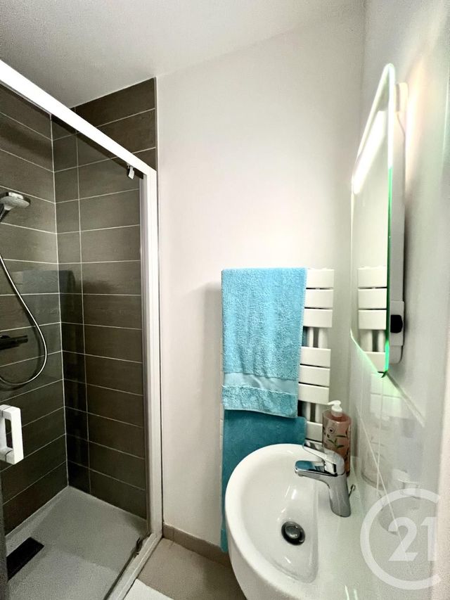 Appartement Duplex à vendre - 4 pièces - 103,34 m2 - Fontainebleau - 77 - ILE-DE-FRANCE