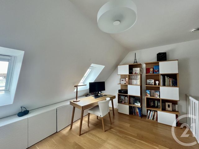 Appartement Duplex à vendre - 4 pièces - 103,34 m2 - Fontainebleau - 77 - ILE-DE-FRANCE