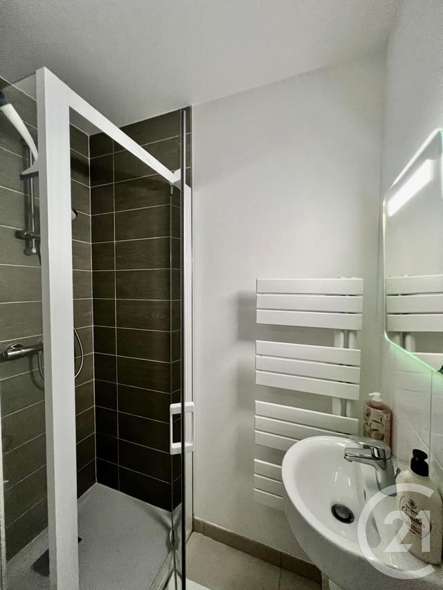 Appartement Duplex à vendre - 4 pièces - 103,34 m2 - Fontainebleau - 77 - ILE-DE-FRANCE