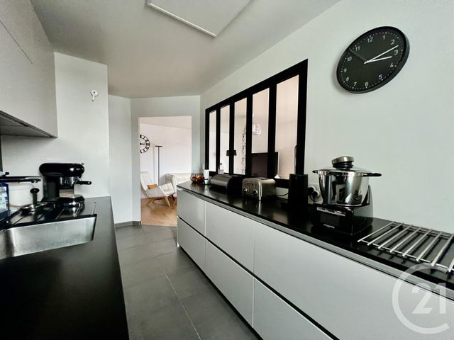 Appartement Duplex à vendre - 4 pièces - 103,34 m2 - Fontainebleau - 77 - ILE-DE-FRANCE