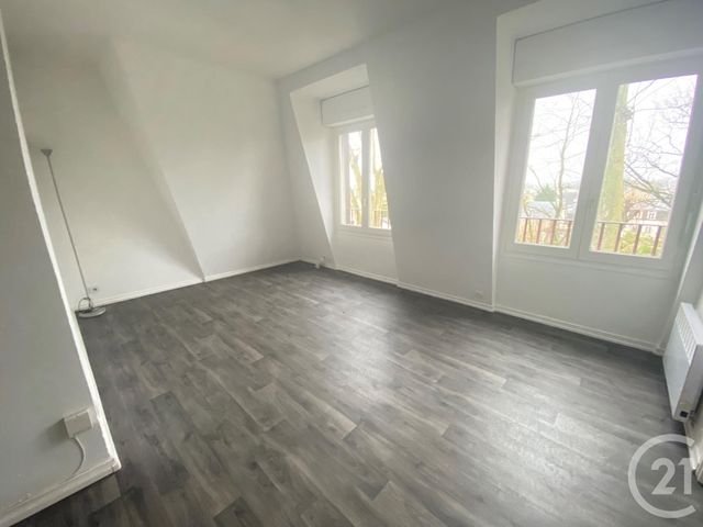 Appartement &agrave; vendre - 2 pi&egrave;ces - 40,35 m2 - Fontainebleau - 77 - ILE-DE-FRANCE
