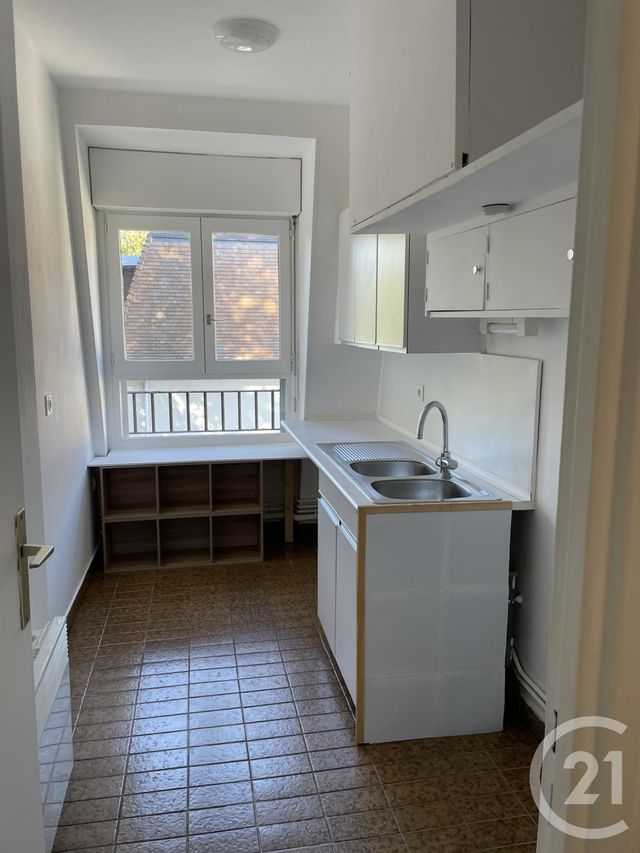 Appartement &agrave; vendre - 2 pi&egrave;ces - 40,35 m2 - Fontainebleau - 77 - ILE-DE-FRANCE