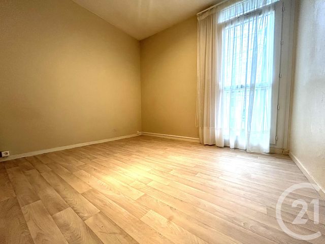 Appartement à vendre - 5 pièces - 87,65 m2 - Avon - 77 - ILE-DE-FRANCE