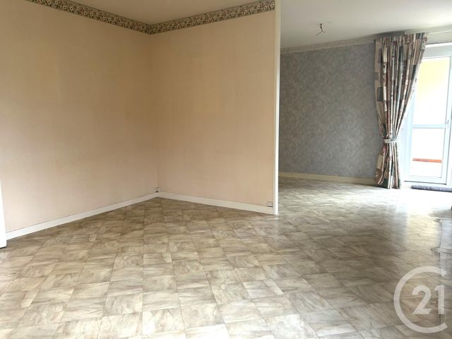 Appartement à vendre - 5 pièces - 87,65 m2 - Avon - 77 - ILE-DE-FRANCE