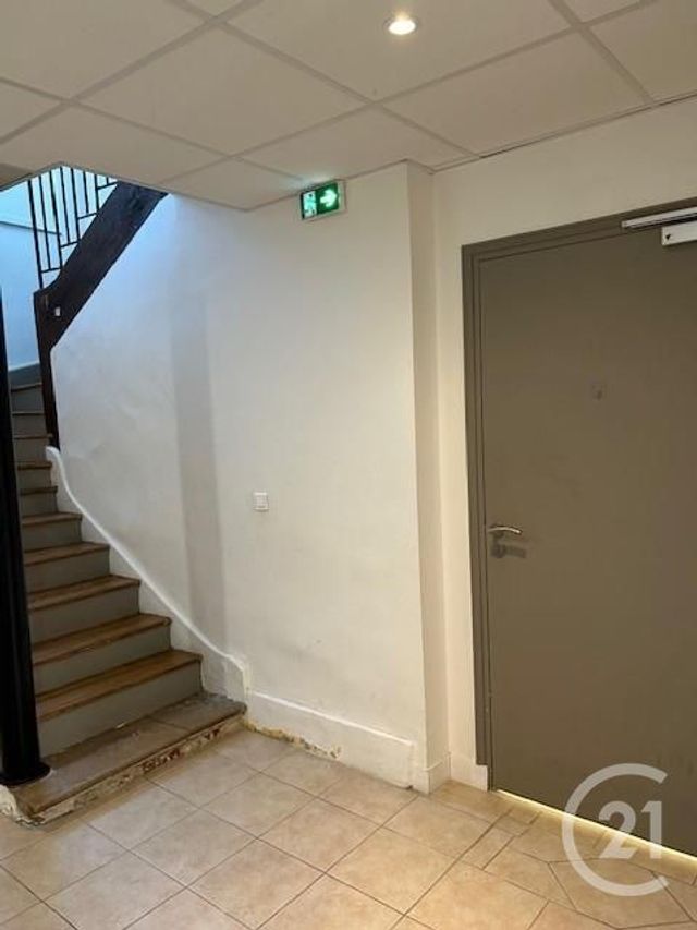 Local commercial à louer - 25.0 m2 - 77 - Seine-et-Marne