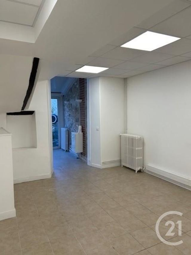 Local commercial à louer - 25.0 m2 - 77 - Seine-et-Marne