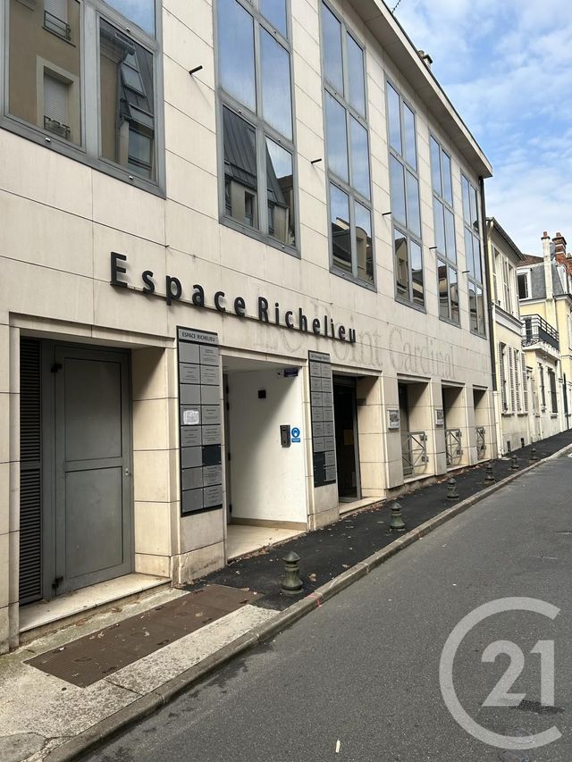 Bureaux à louer - 63.1 m2 - 77 - Seine-et-Marne