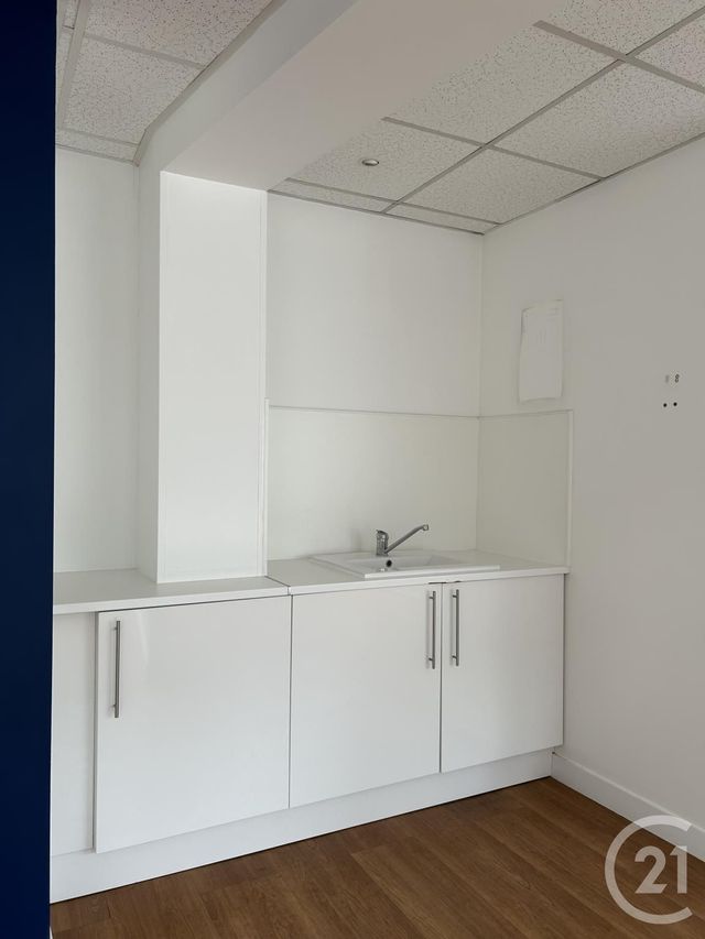 Bureaux à louer - 63.1 m2 - 77 - Seine-et-Marne