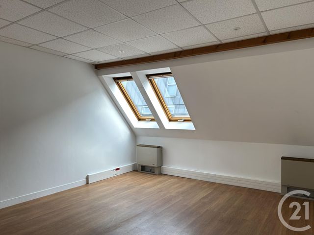 Bureaux à louer - 63.1 m2 - 77 - Seine-et-Marne