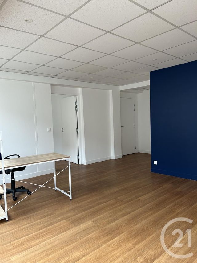 Bureaux à louer - 63.1 m2 - 77 - Seine-et-Marne