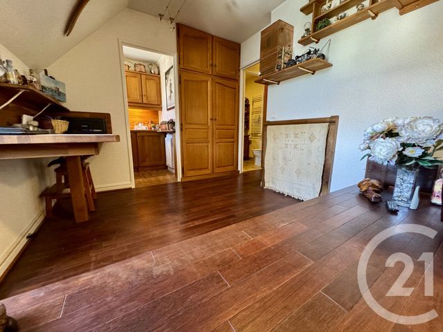 Appartement Studio &agrave; vendre - 1 pi&egrave;ce - 20,55 m2 - Fontainebleau - 77 - ILE-DE-FRANCE