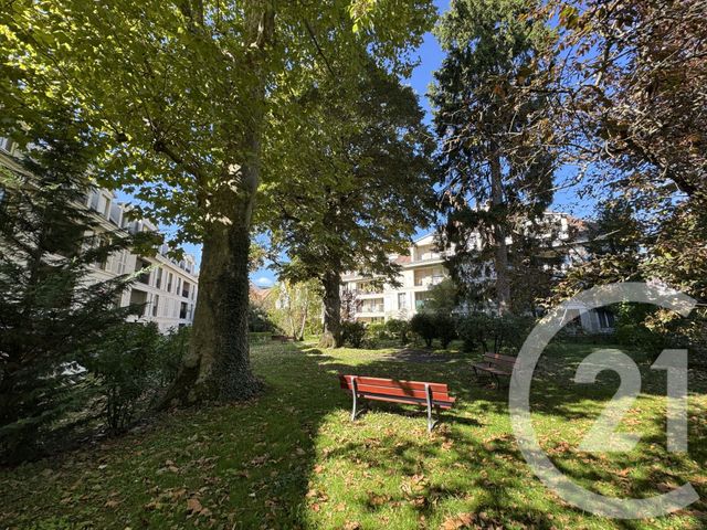 Appartement Studio &agrave; vendre - 1 pi&egrave;ce - 20,55 m2 - Fontainebleau - 77 - ILE-DE-FRANCE