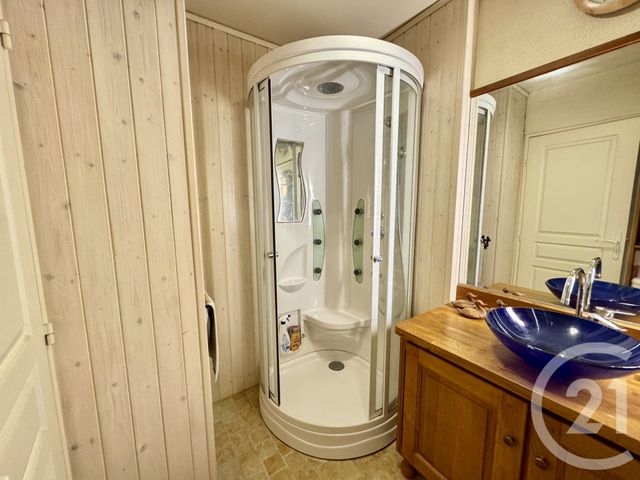 Appartement Studio &agrave; vendre - 1 pi&egrave;ce - 20,55 m2 - Fontainebleau - 77 - ILE-DE-FRANCE