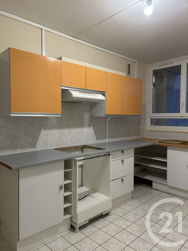 Appartement à louer - 3 pièces - 60,19 m2 - Avon - 77 - ILE-DE-FRANCE
