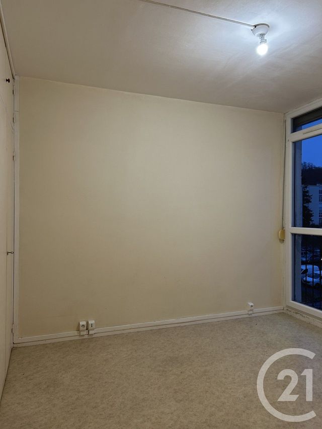 Appartement à louer - 3 pièces - 60,19 m2 - Avon - 77 - ILE-DE-FRANCE