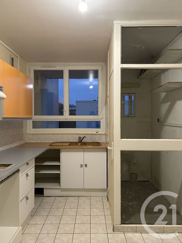 Appartement à louer - 3 pièces - 60,19 m2 - Avon - 77 - ILE-DE-FRANCE