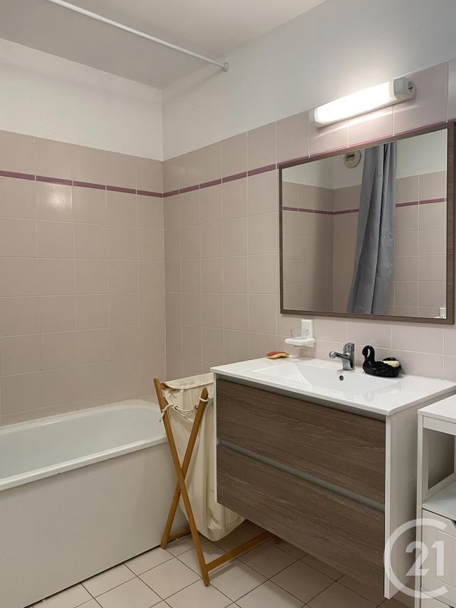 Appartement Studio à louer - 1 pièce - 36,92 m2 - Avon - 77 - ILE-DE-FRANCE