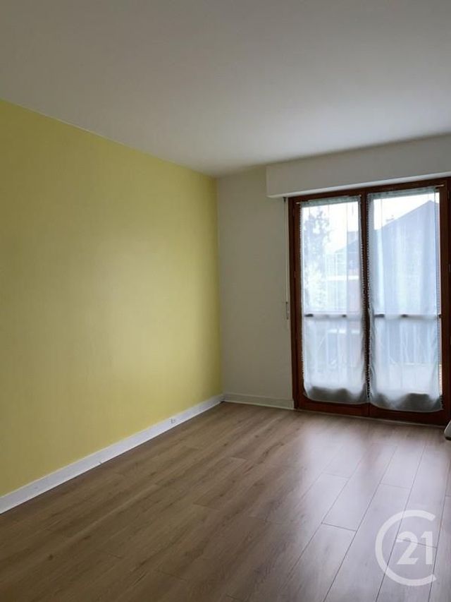 Appartement à louer - 3 pièces - 65,36 m2 - Avon - 77 - ILE-DE-FRANCE