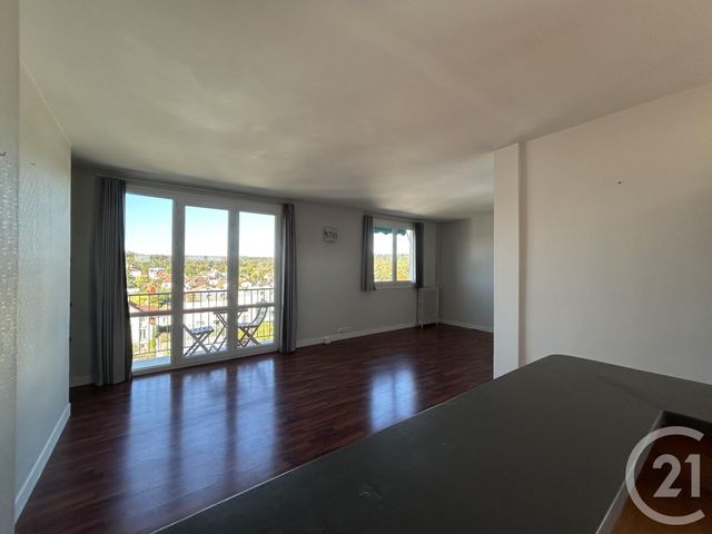 Appartement à vendre - 5 pièces - 74,79 m2 - Fontainebleau - 77 - ILE-DE-FRANCE