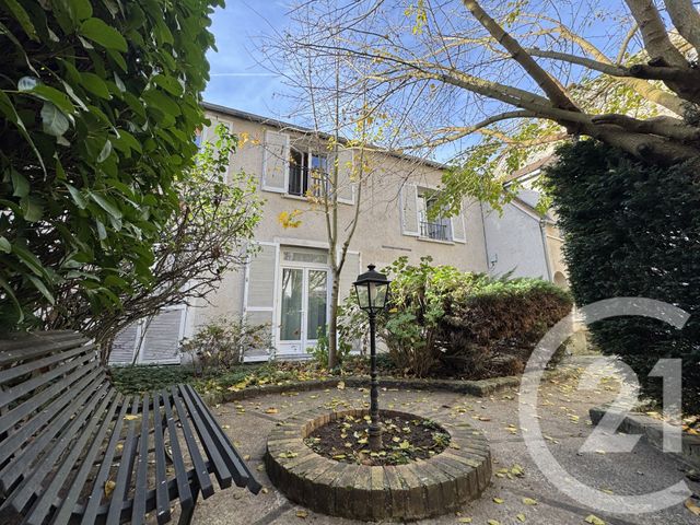 Appartement &agrave; vendre - 5 pi&egrave;ces - 102,88 m2 - Fontainebleau - 77 - ILE-DE-FRANCE