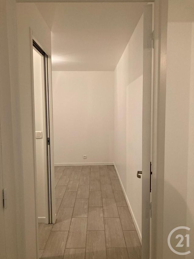 Appartement &agrave; vendre - 2 pi&egrave;ces - 23,08 m2 - Fontainebleau - 77 - ILE-DE-FRANCE