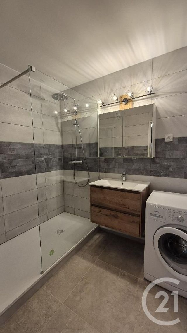 Appartement a louer fontainebleau - 2 pièce(s) - 49.6 m2 - Surfyn