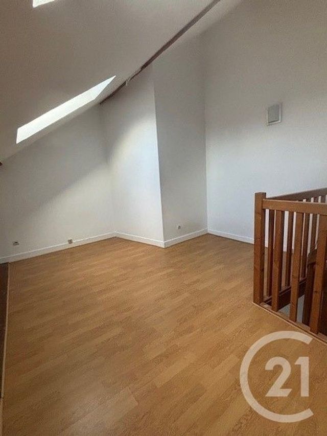Appartement &agrave; louer - 2 pi&egrave;ces - 40,54 m2 - Samois Sur Seine - 77 - ILE-DE-FRANCE